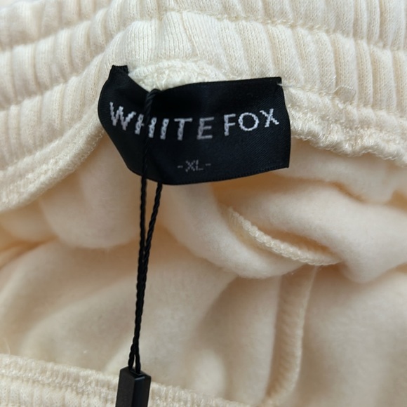 NWT White Fox Along For The Ride Lounge Shorts in Butter Yellow Size XL - Picture 8 of 9